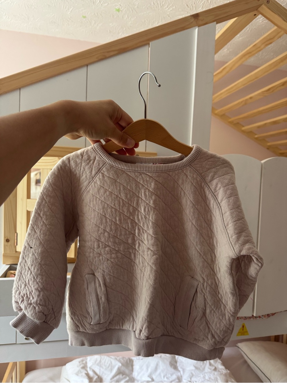 Zara Quilted Crewneck Sweatshirt